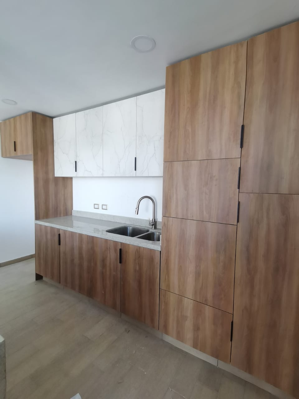 Venta de Penthouse cerca de 	Calz. Zavaleta