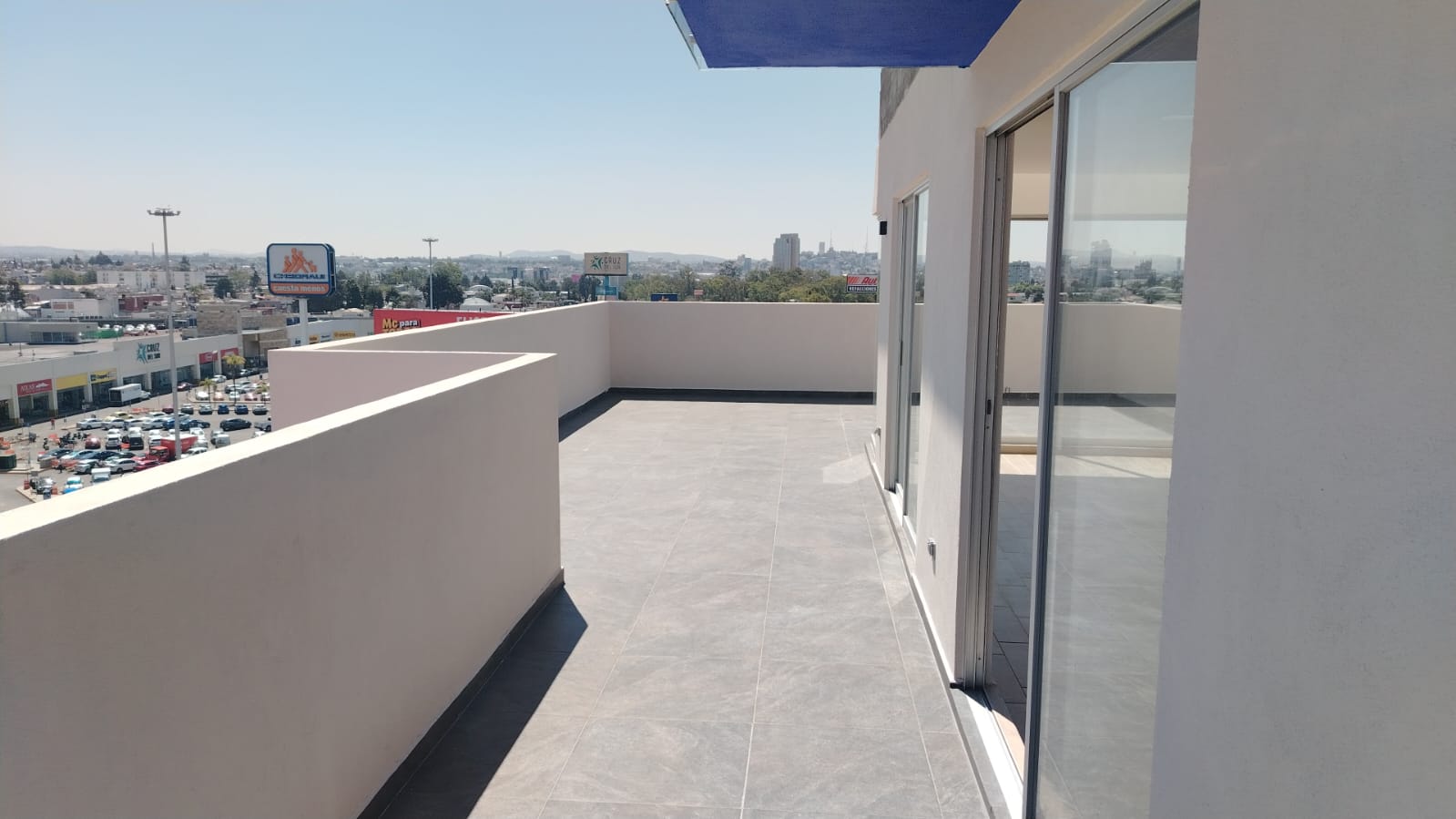 Venta de Penthouse cerca de 	Calz. Zavaleta
